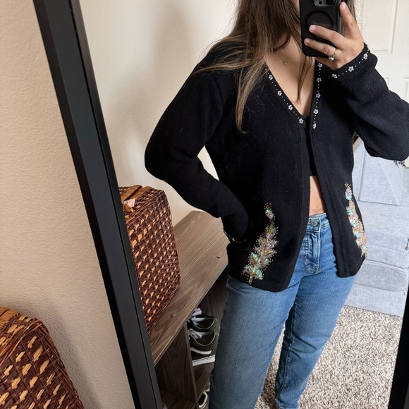 Vintage Beaded Cardigan - Picture 6 of 13